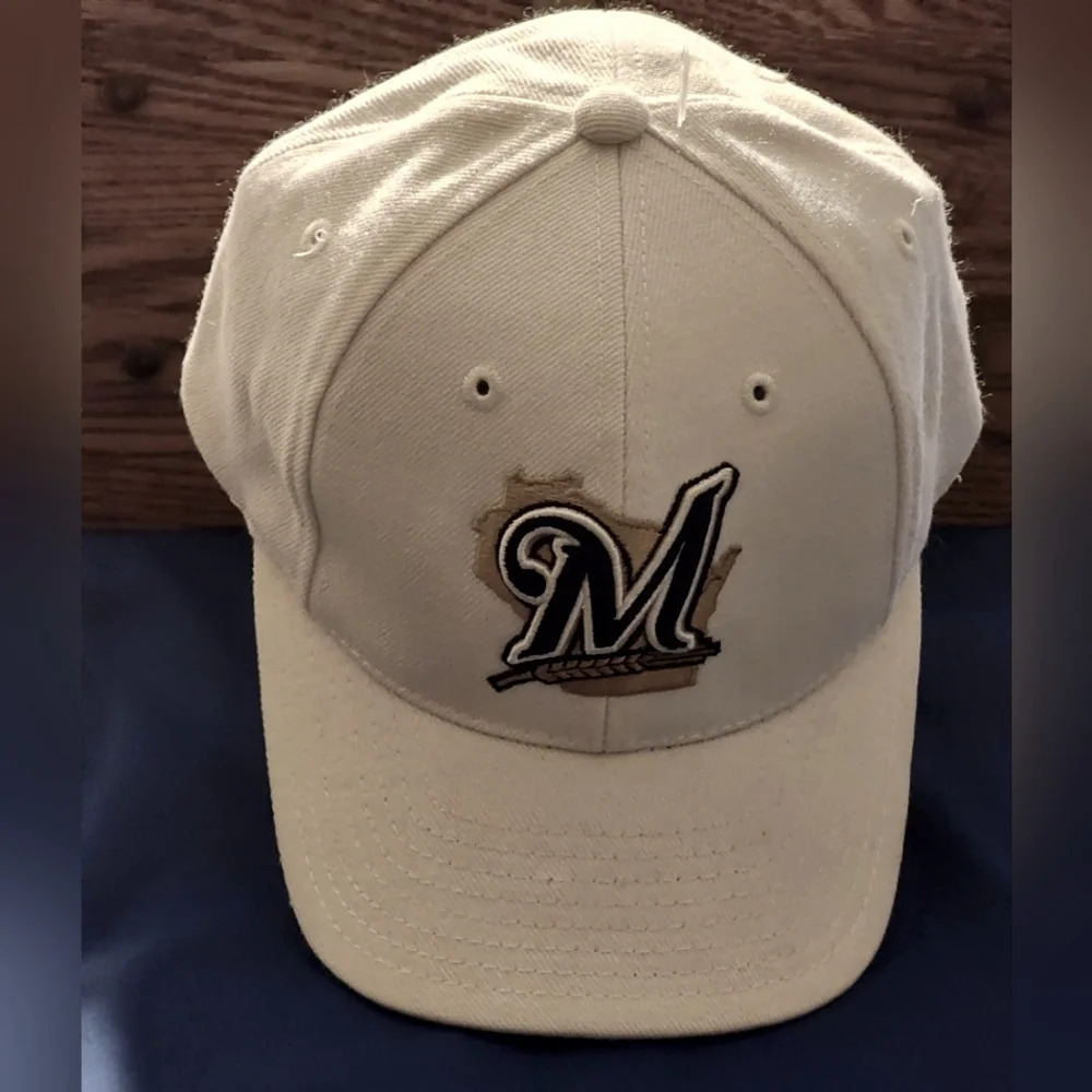 Milwaukee Brewers Baseball Cap Adjustable Strap Logo Embroidered Puma